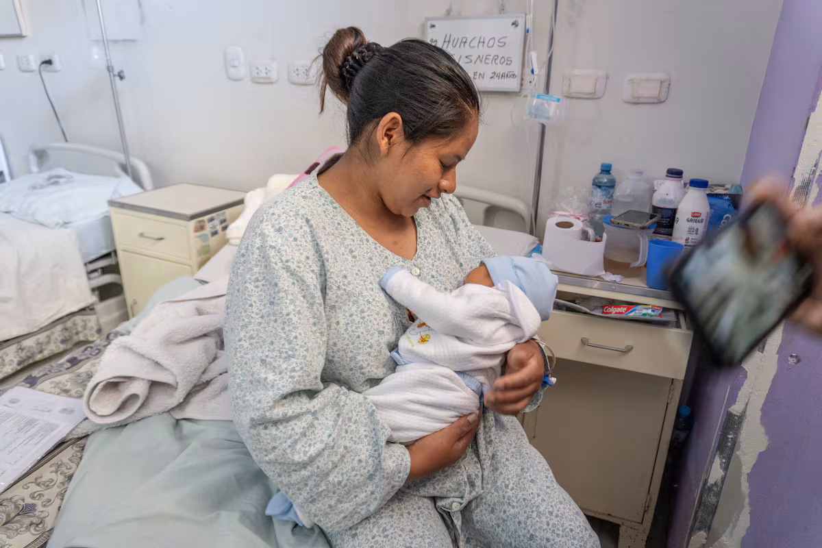 Huancayo: Madres celebraron su día con sus recién nacidos en el Hospital El Carmen